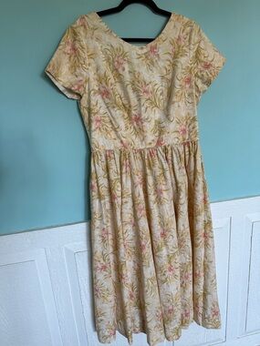 Vintage Laura Ashley 100% Cotton Yellow & Pink Fit & Flare Midi Dress W/ Pockets